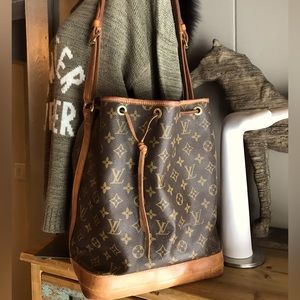 1998 Louis Vuitton draw-tie tote